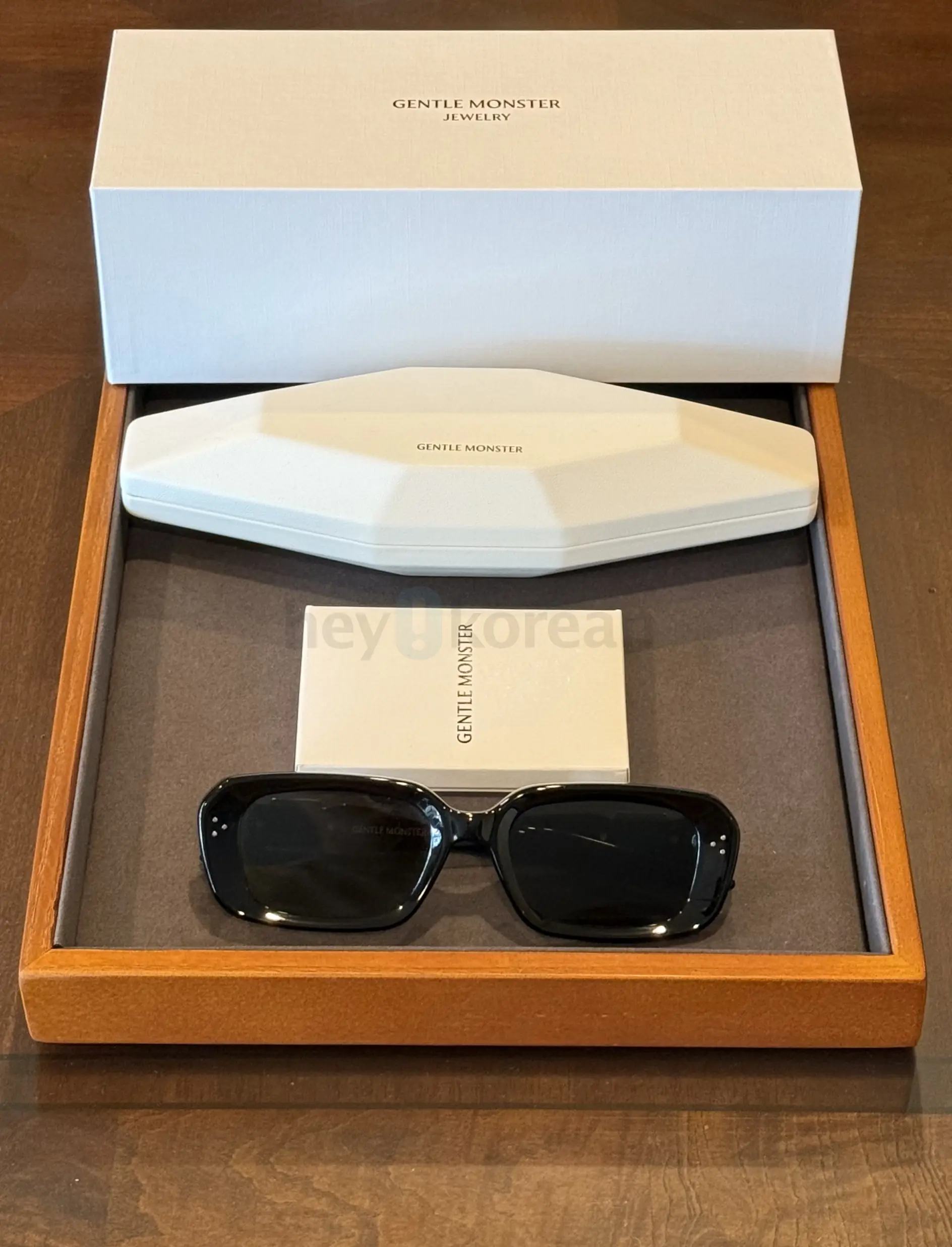 새제품] GENTLE MONSTER - 젠틀몬스터 Phantom 01