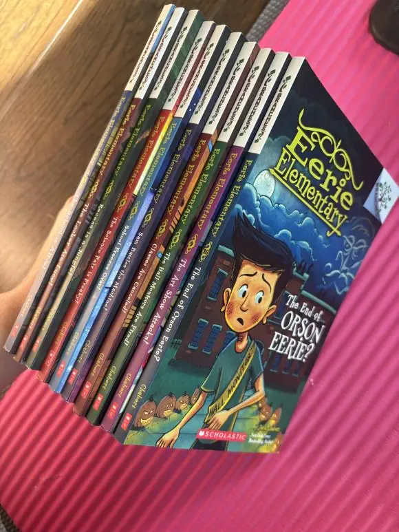 Eerie Elementary 全10巻セット 洋書 児童書 Eerie Elementary 全10巻