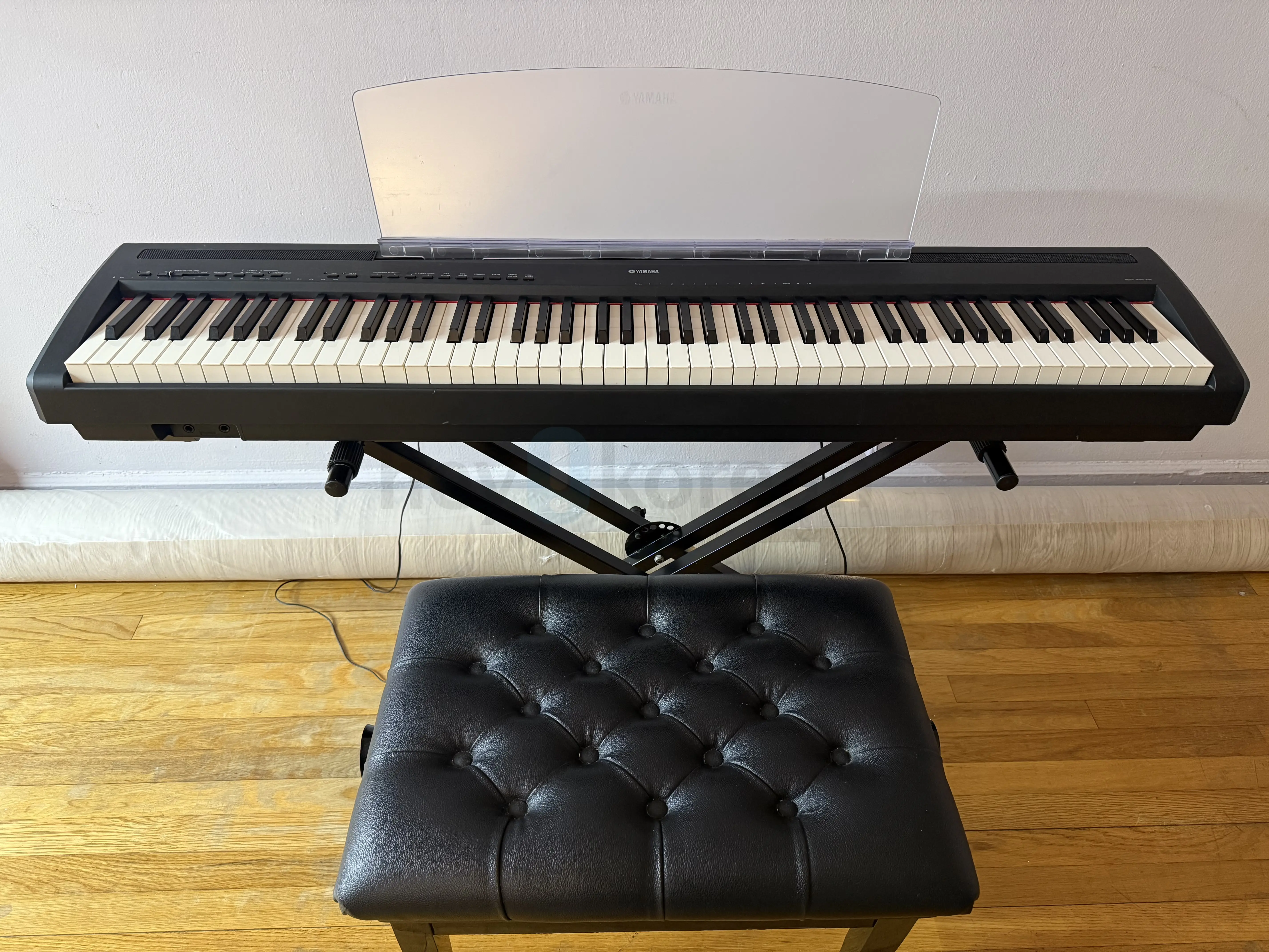 YAMAHA DIGITAL PIANO P-95 / 88 KEYS