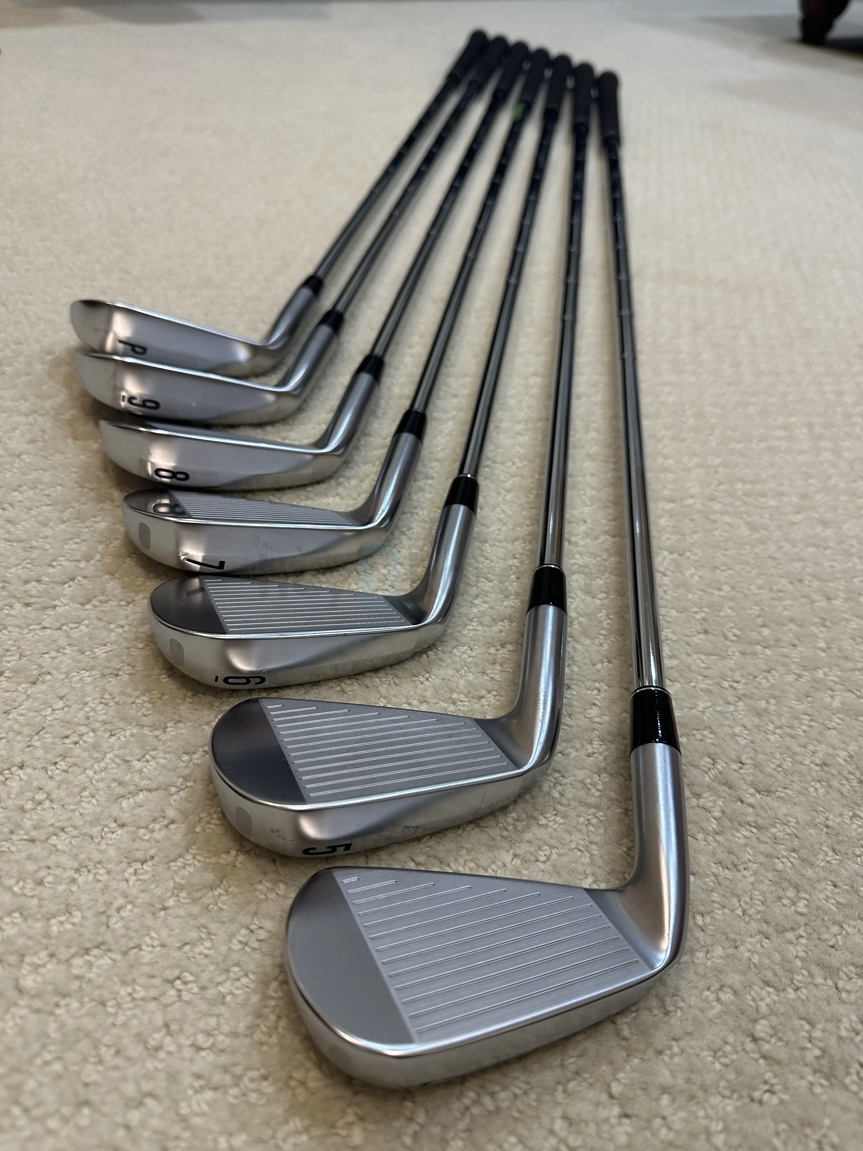 2주전 구입한 Srixon ZXi5 Iron Set (2025) - SOLD!