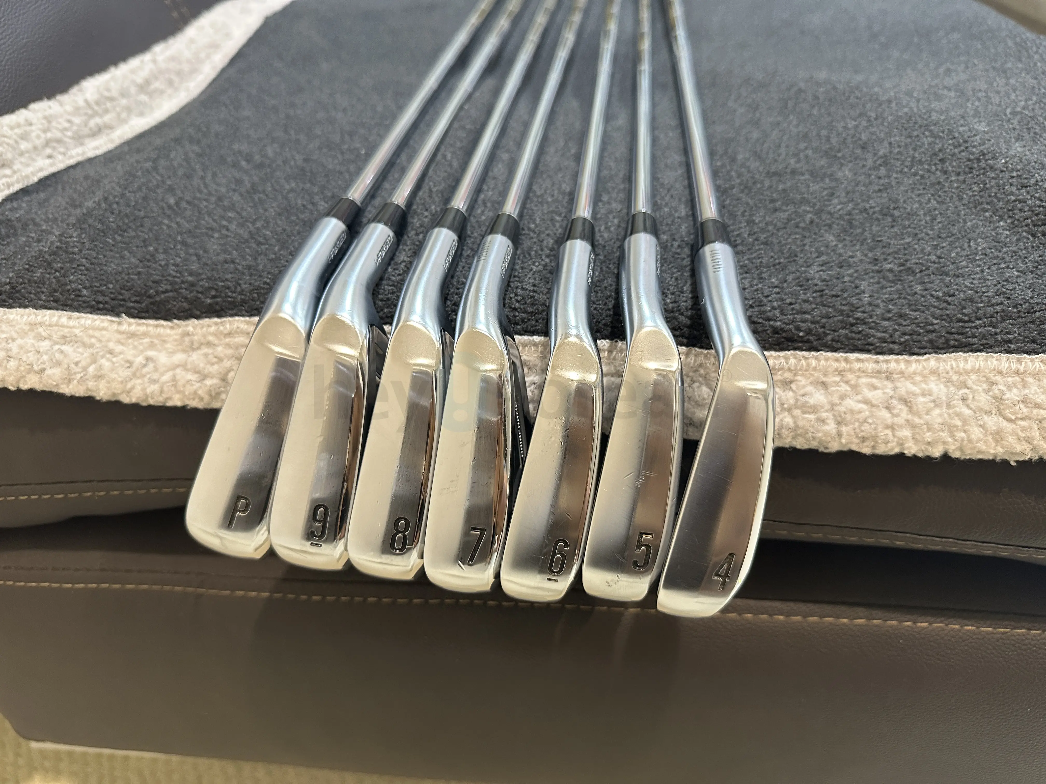 2주전 구입한 Srixon ZXi5 Iron Set (2025) - SOLD!