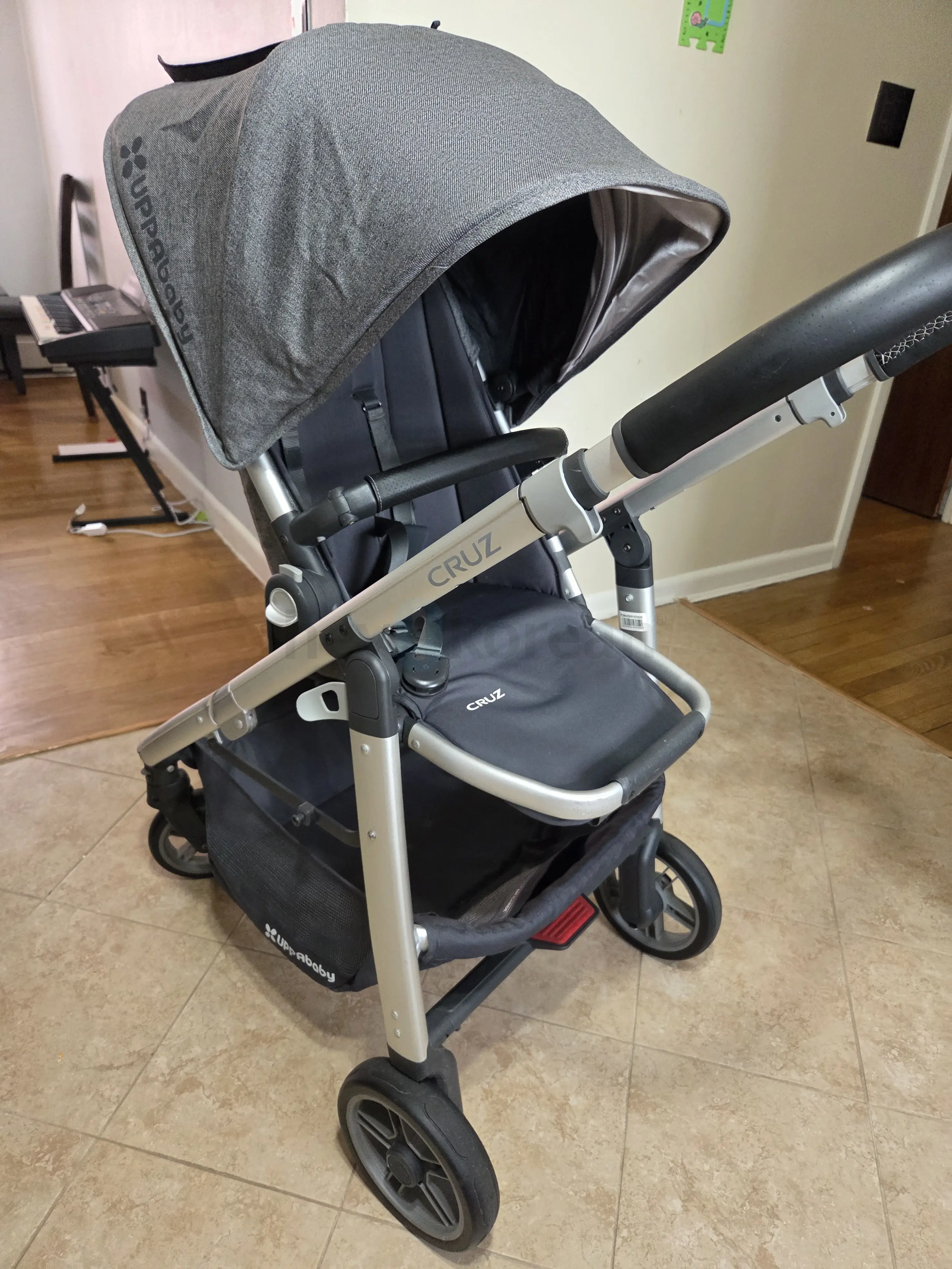 어파베이비 크루즈 유모차 / UPPABABY CRUZ in Queens, NY
