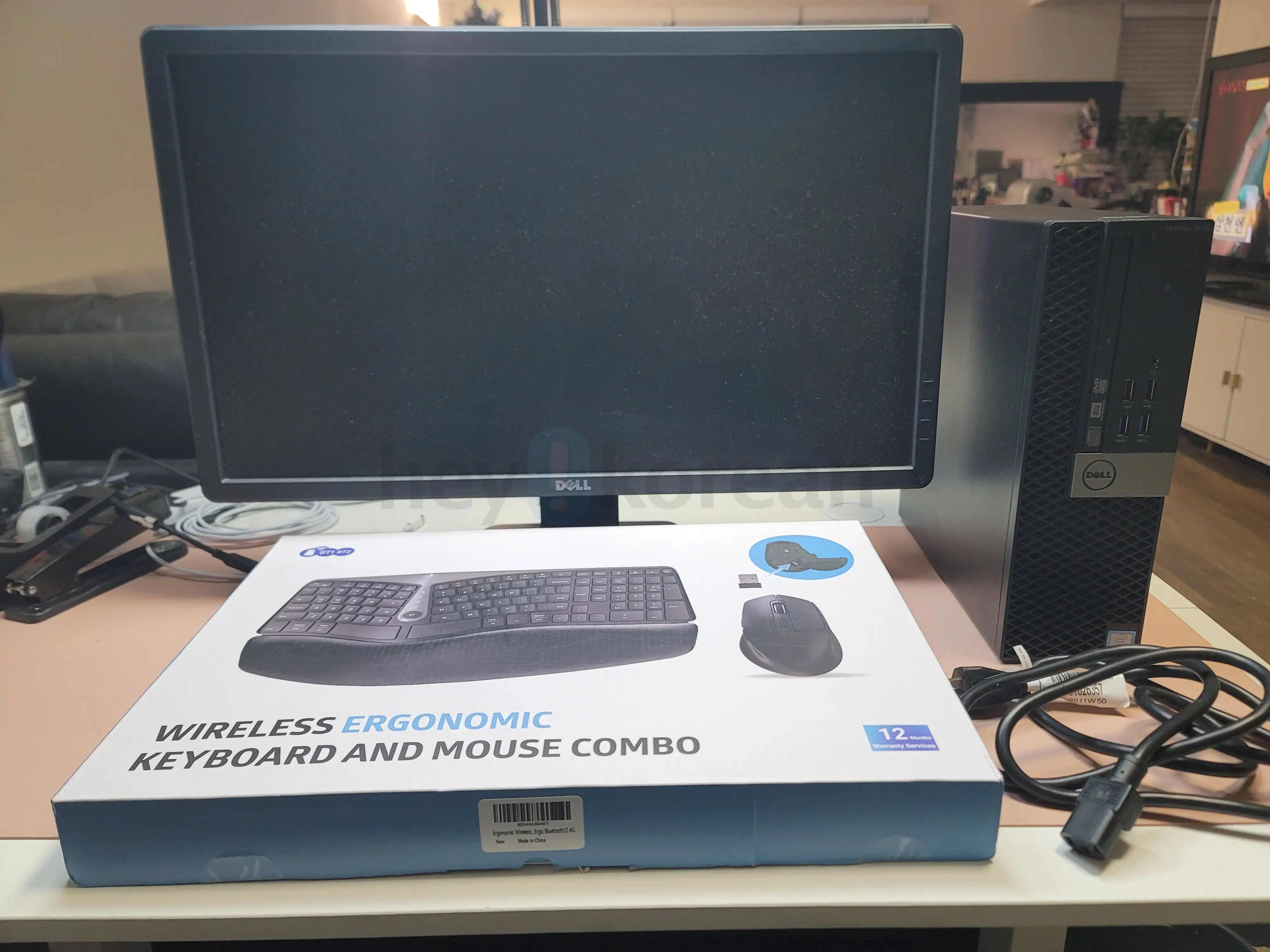 Dell OptiPlex 7040 SFF Computer PC Set