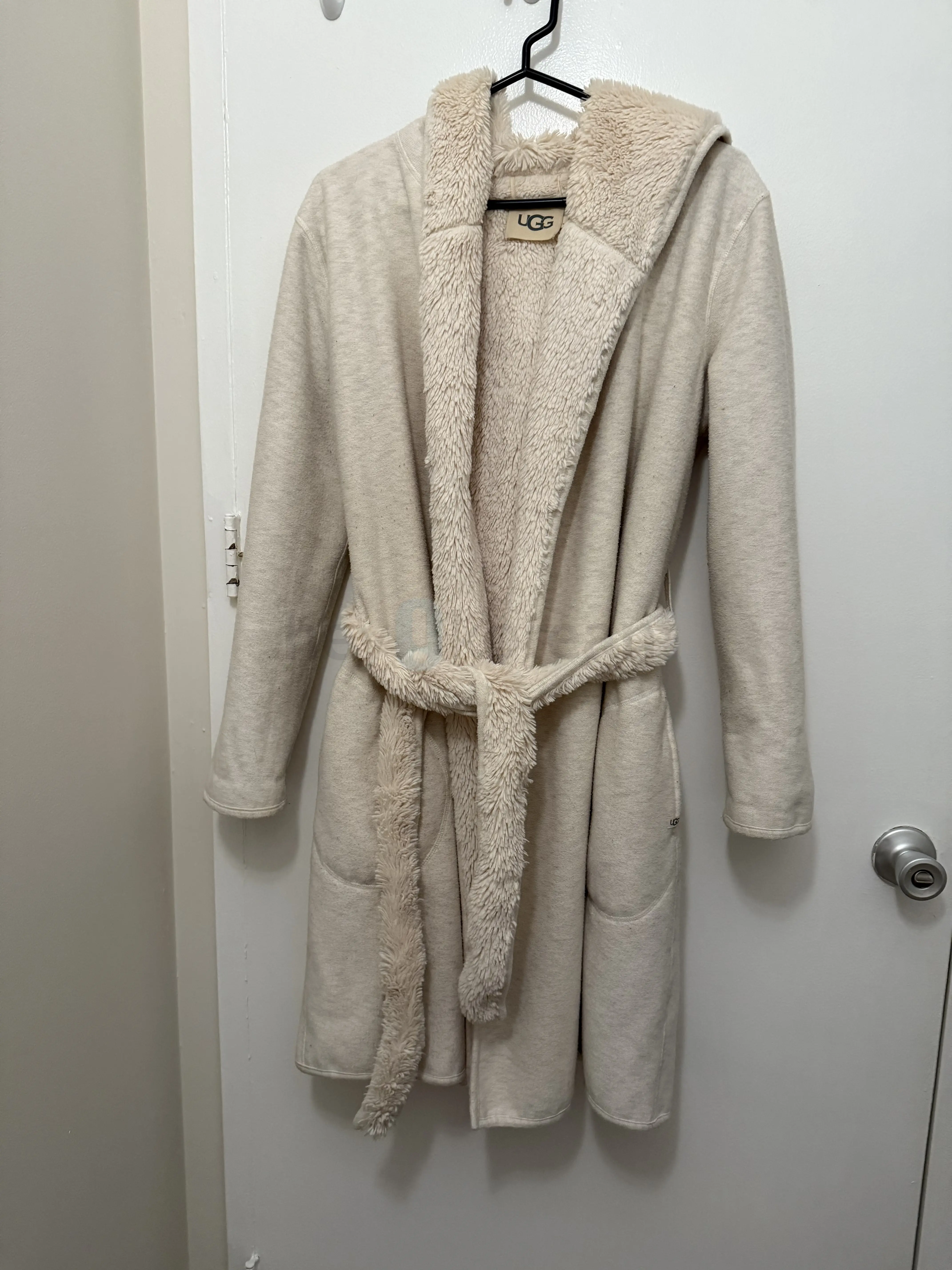Ugg robe