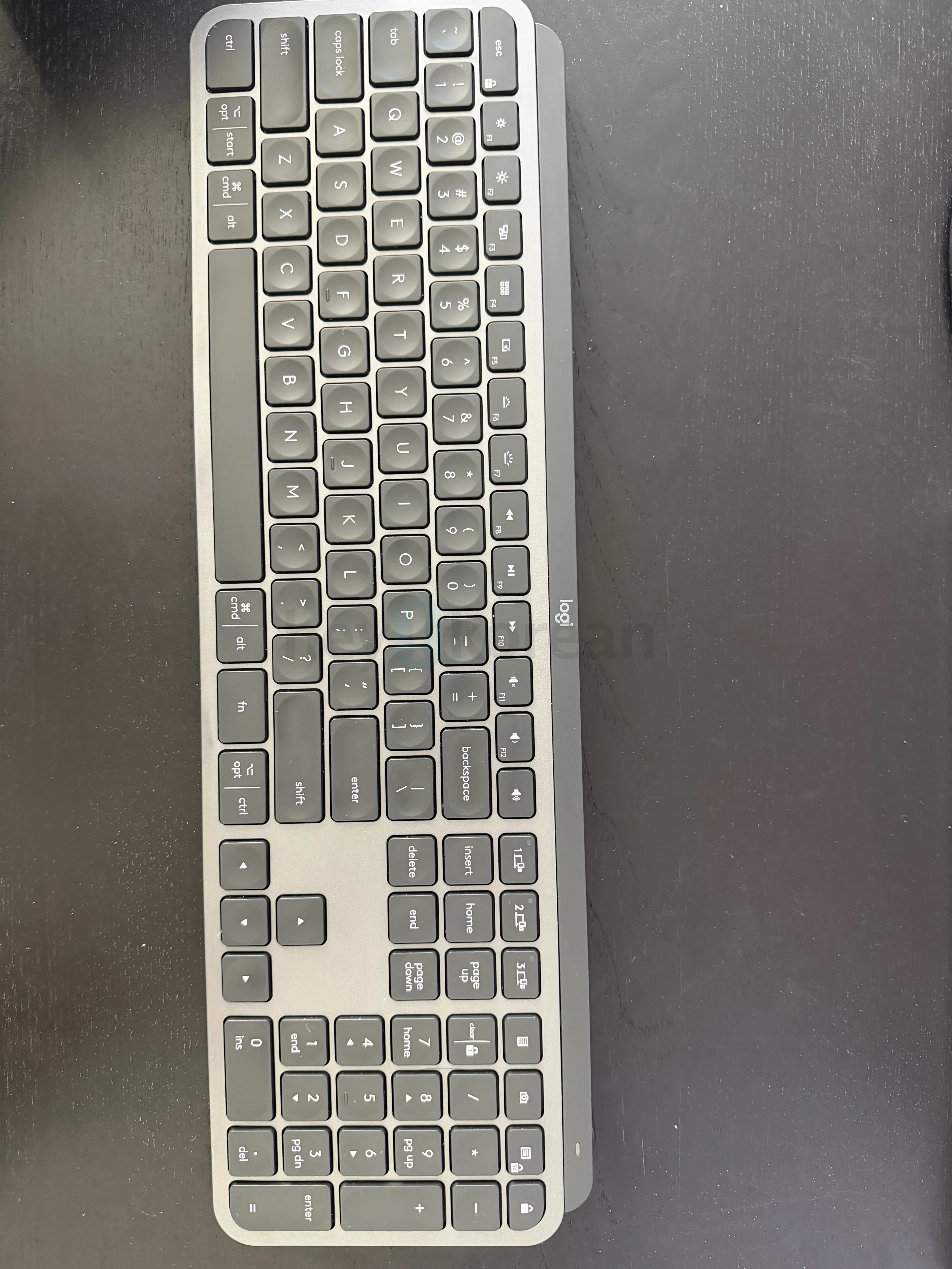 Logitech MX Keys