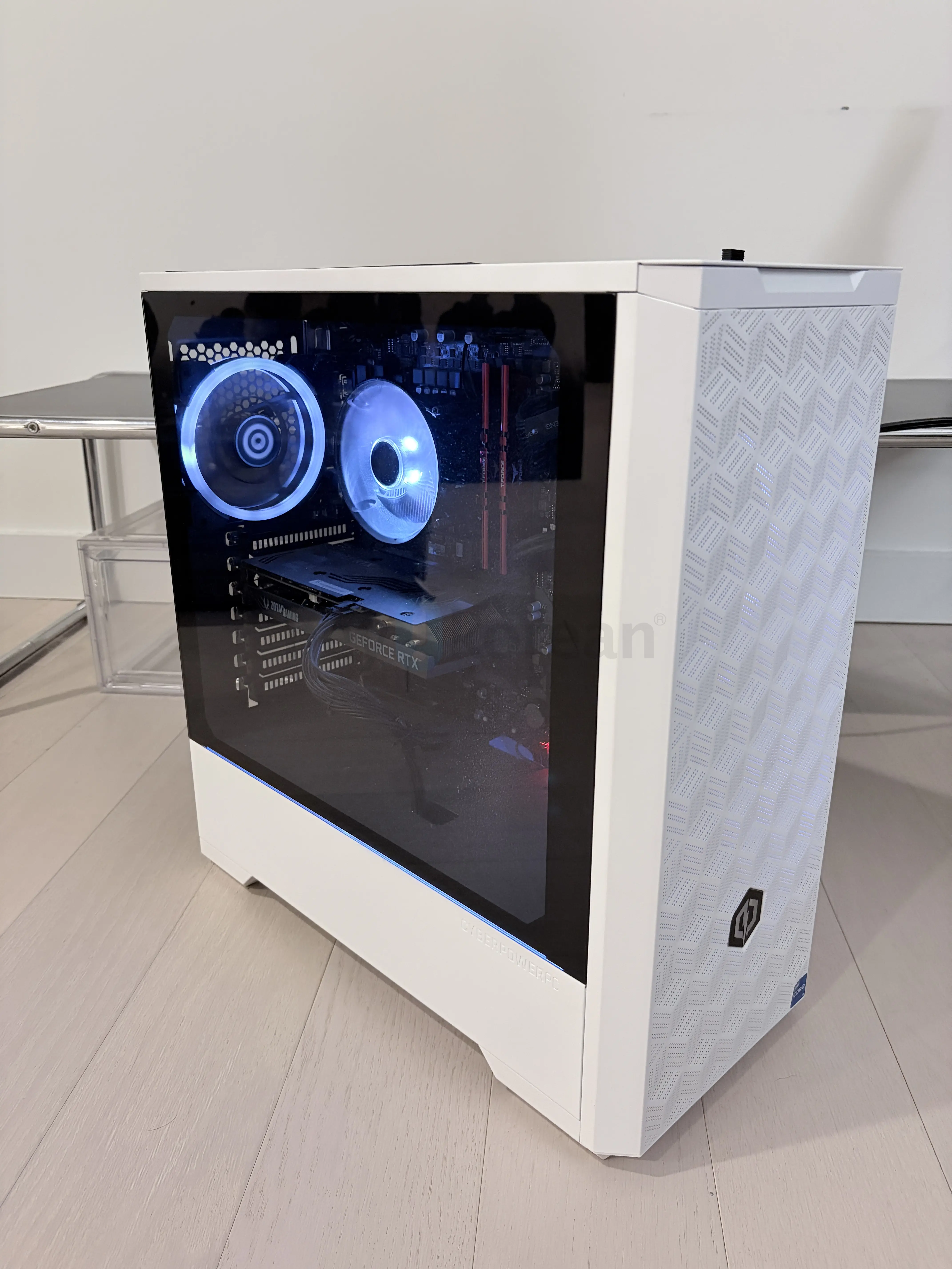 Cyberpower gaming desktop & Samsung monitor