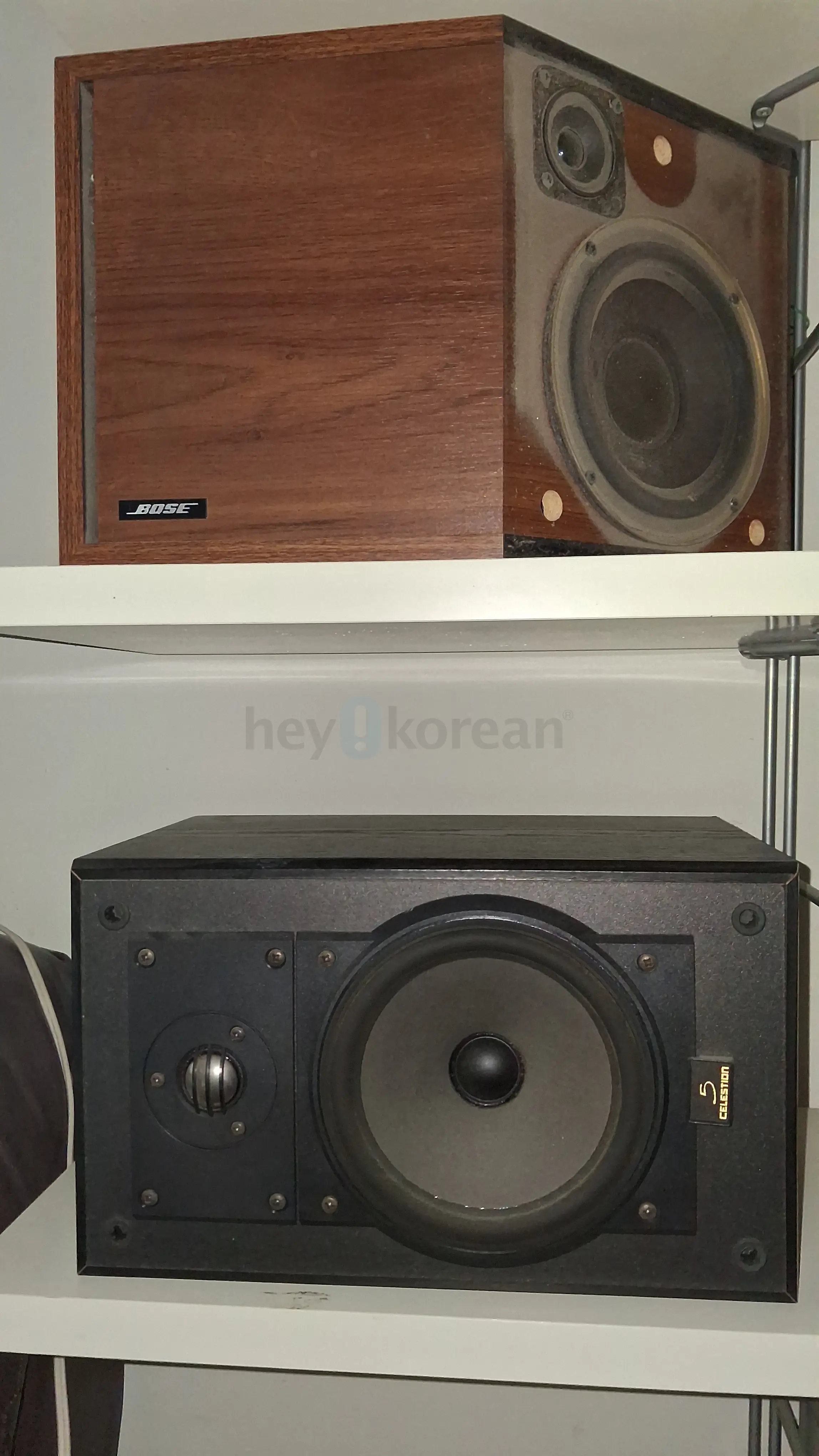 LINN오디오$200,에어콘$30,SONY40"$40,제습기$40,나머지는 문자주세요!7184079485. in Queens, NY