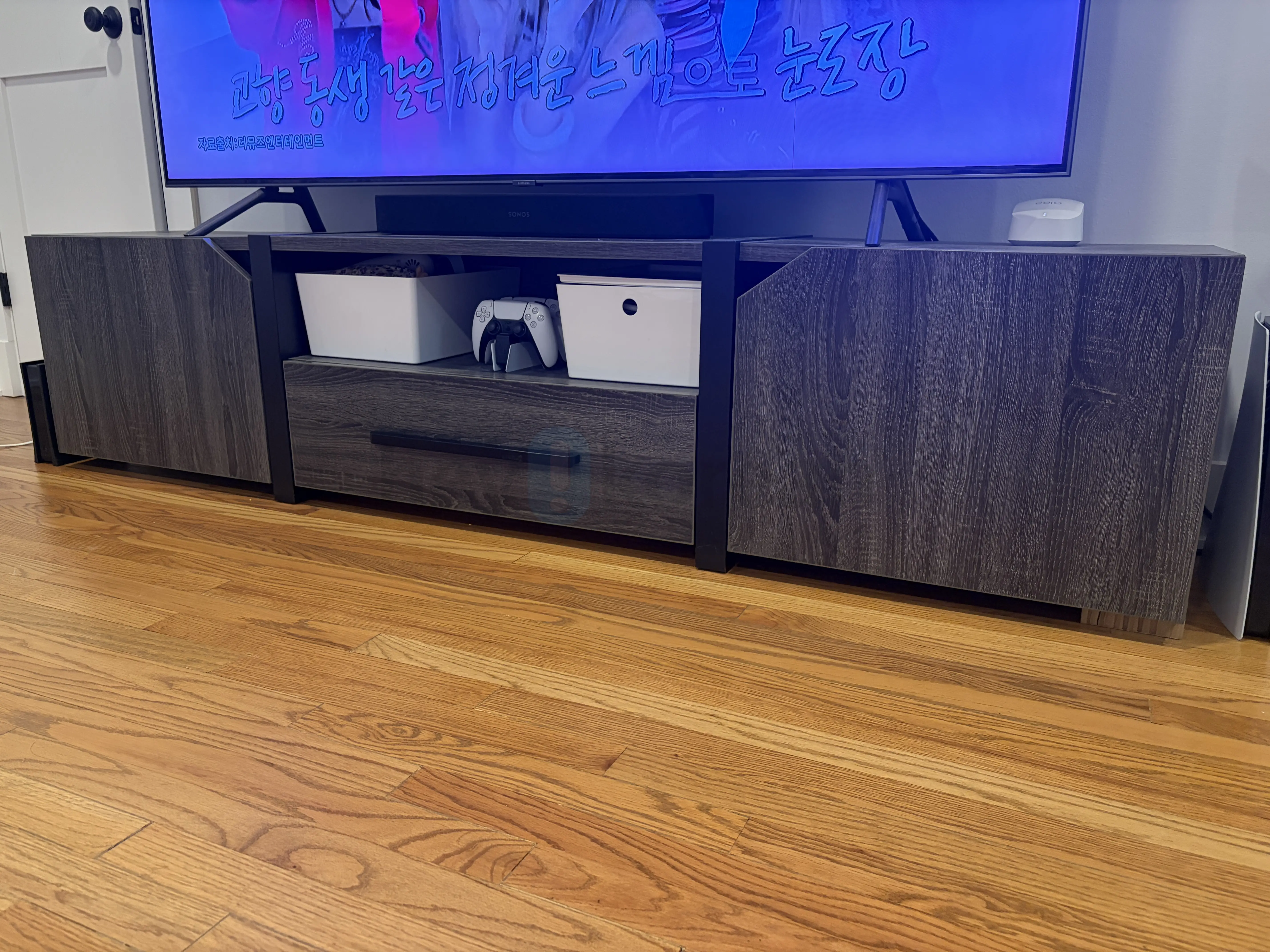 TV 스탠드 장 in Bergen County, NJ