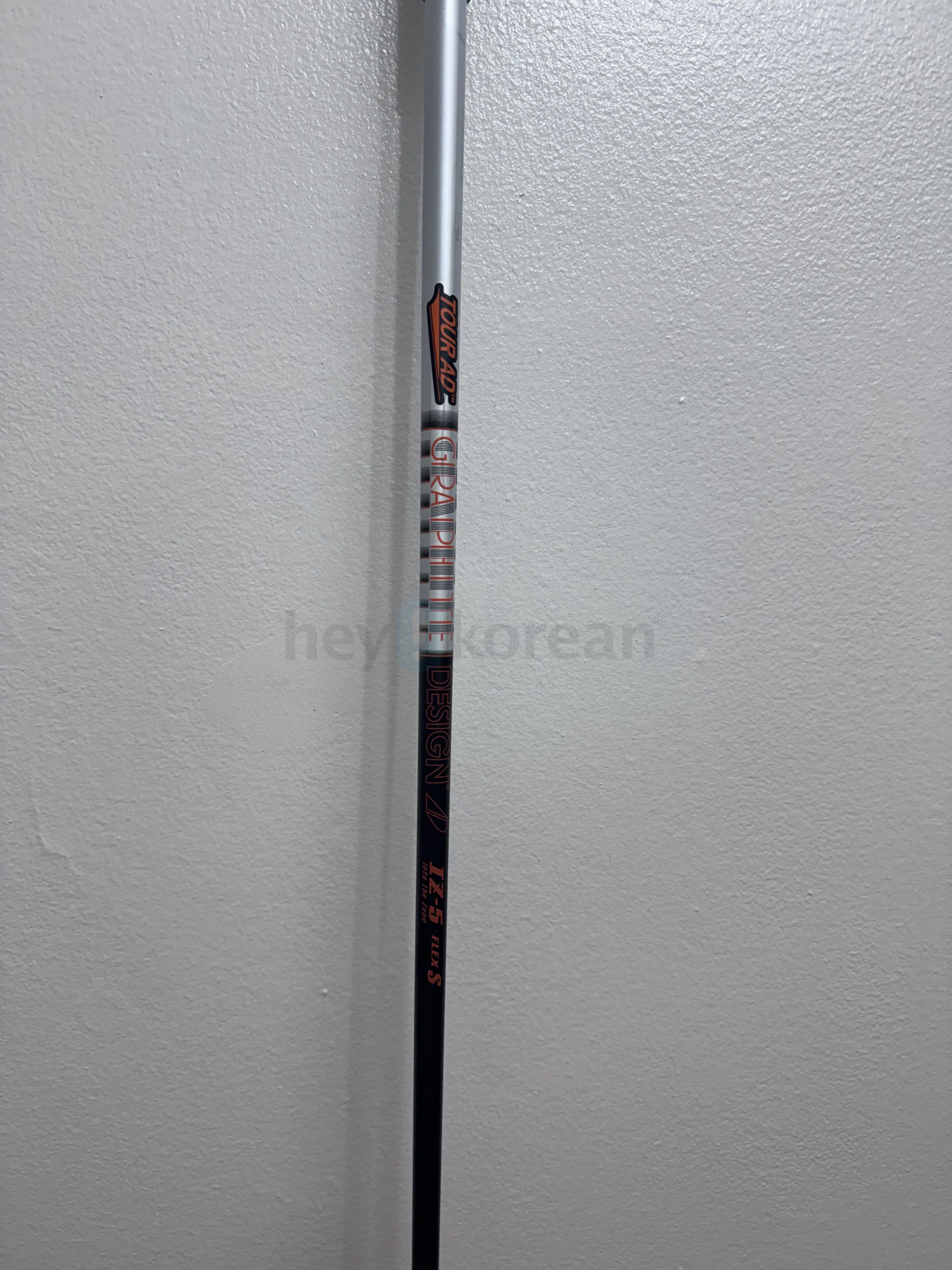 Brand new tour ad iz 5s driver shaft (titleist adopter) in Queens, NY